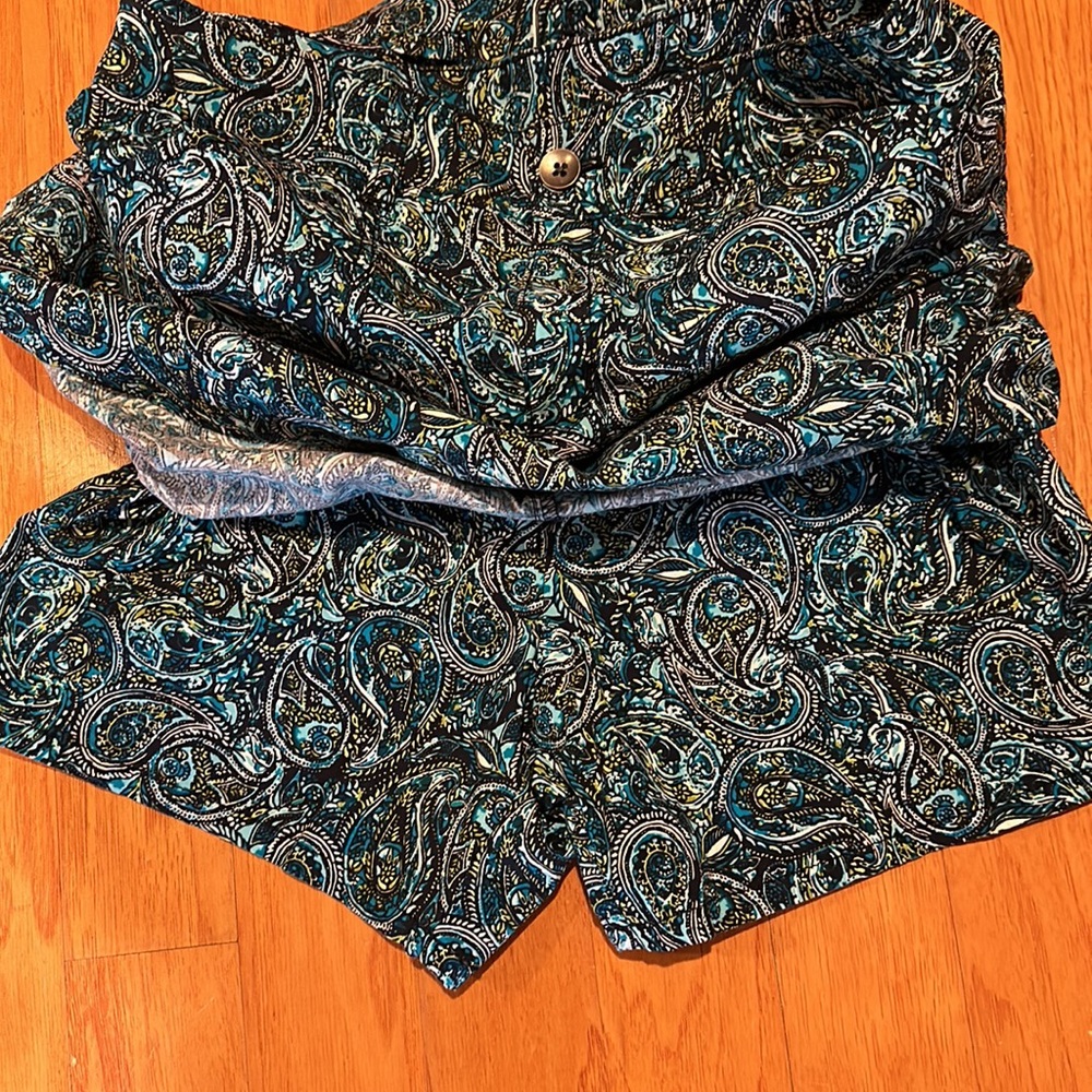 CROFT AND BARROW WOMENS SIZE 6 blue paisley stretch skort nwot - Picture 4 of 4